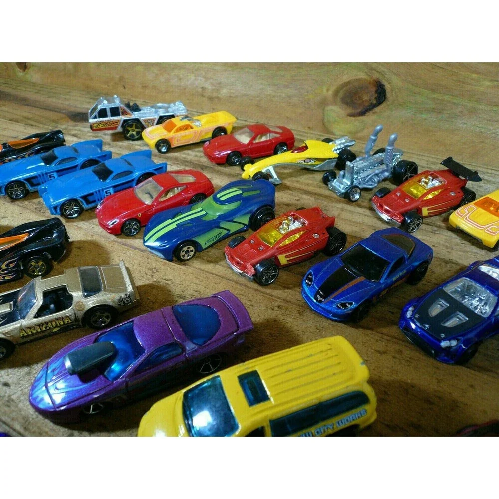 Lot of 29 Hot Wheels Toy Cars Trucks